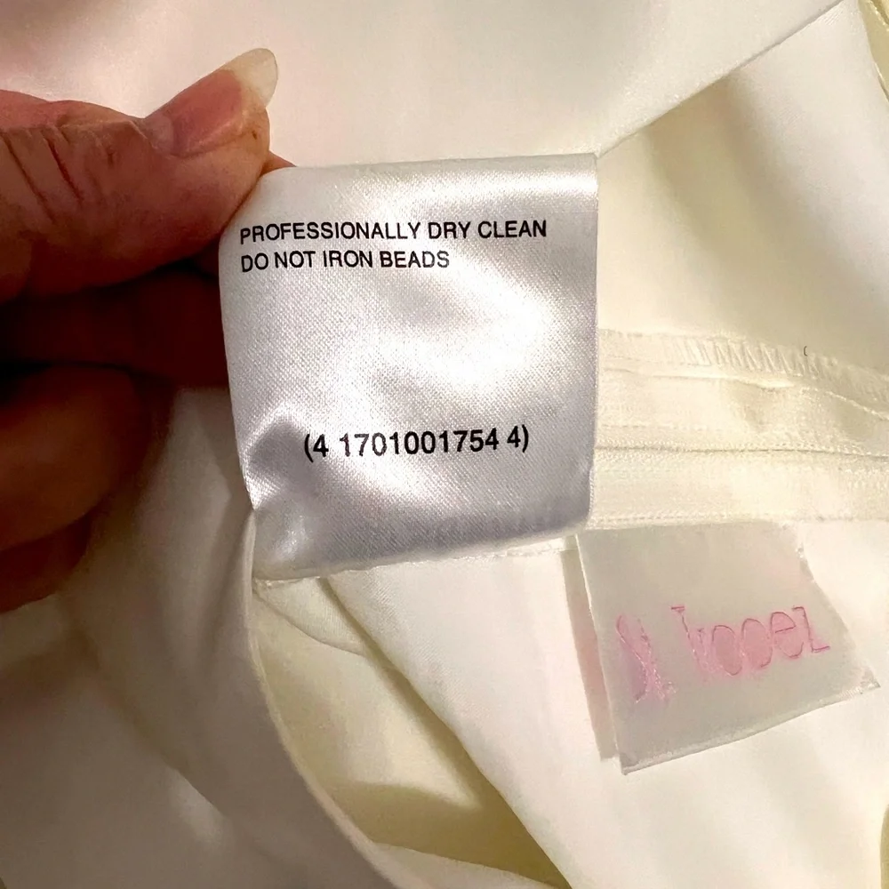 Beautiful David’s Bridals-Ivory Dress-Girl’s Size 12-Preowned-Good Condition - Picture 14 of 15